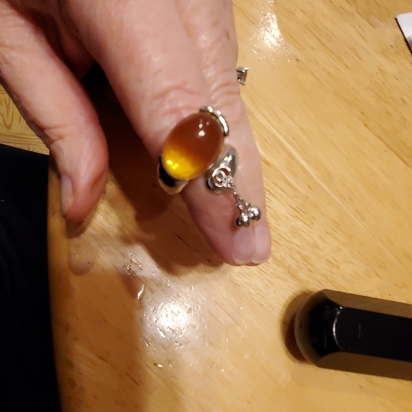 None Jewelry - Beautiful Citrine Cabochon